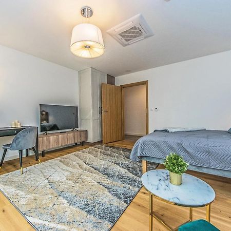 Bh Properties, Apartamenty Teatr Wybrzeze Srodmiescie Gdańsk Exterior foto