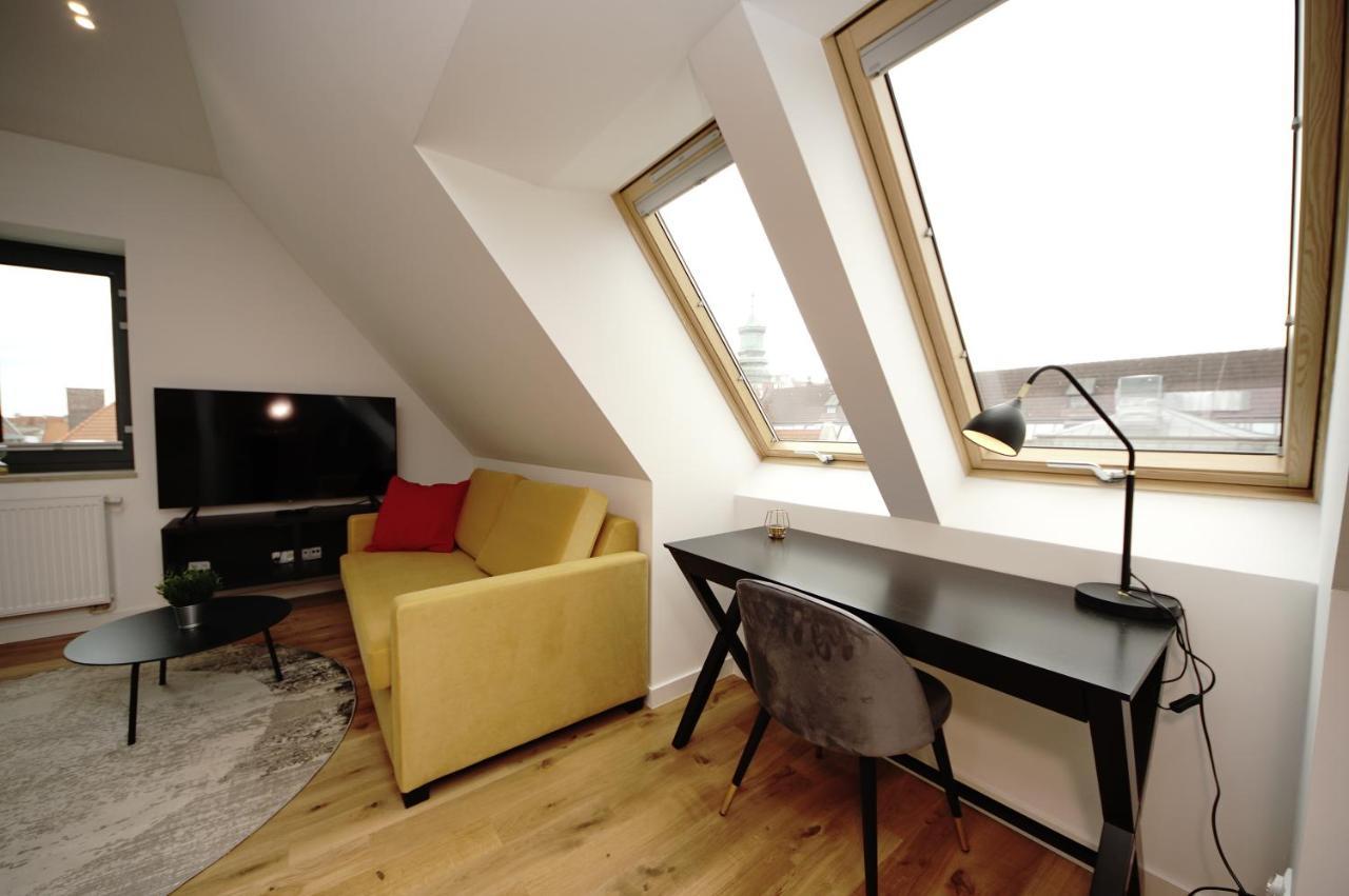 Bh Properties, Apartamenty Teatr Wybrzeze Srodmiescie Gdańsk Exterior foto