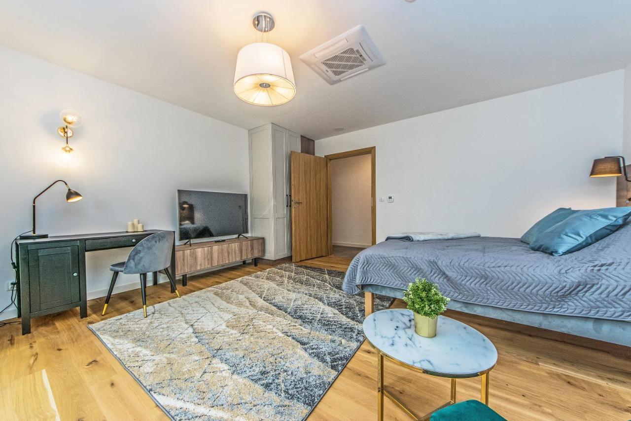 Bh Properties, Apartamenty Teatr Wybrzeze Srodmiescie Gdańsk Exterior foto