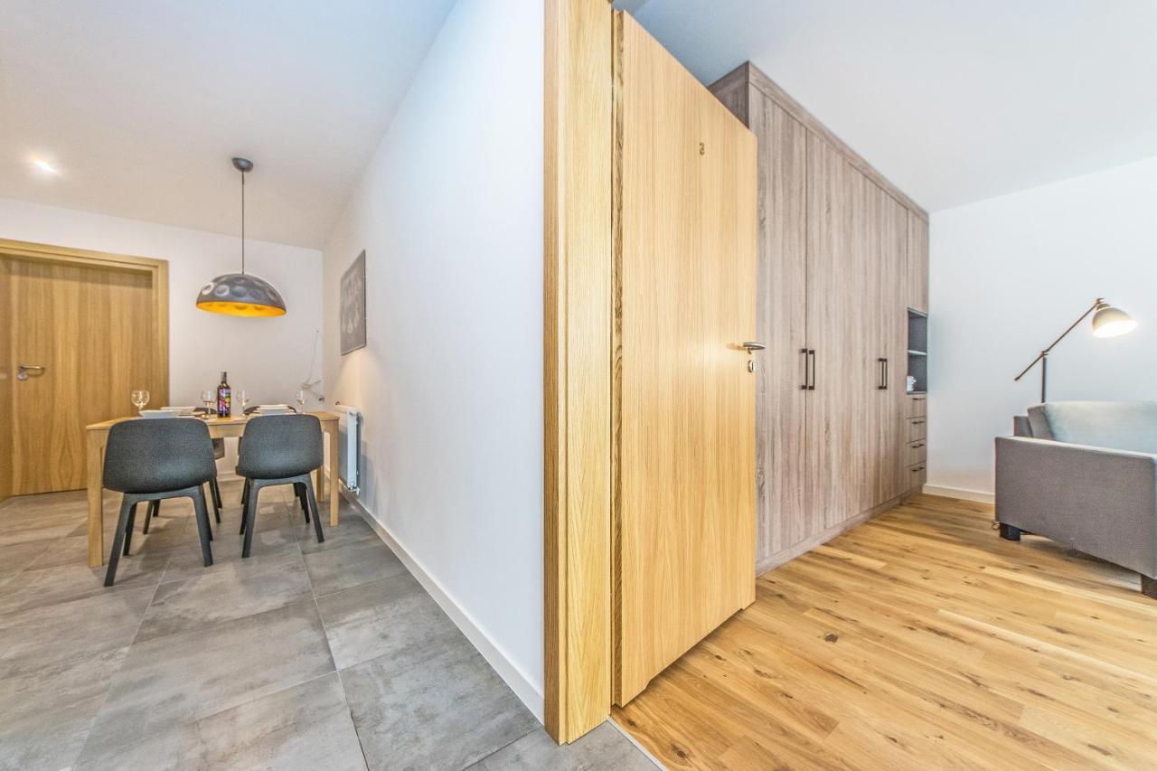 Bh Properties, Apartamenty Teatr Wybrzeze Srodmiescie Gdańsk Exterior foto